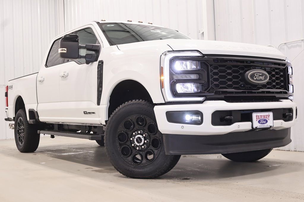 New 2026 Ford F250 Lariat w/ Black Appearance Package image 44
