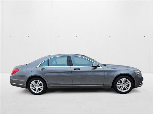 Used 2017 Mercedes-Benz S 550 Sedan image 4