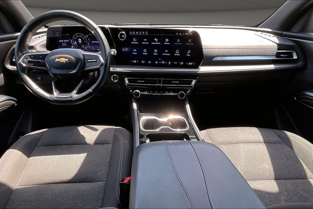 Used 2024 Chevrolet Traverse LT AWD/4WD image 10