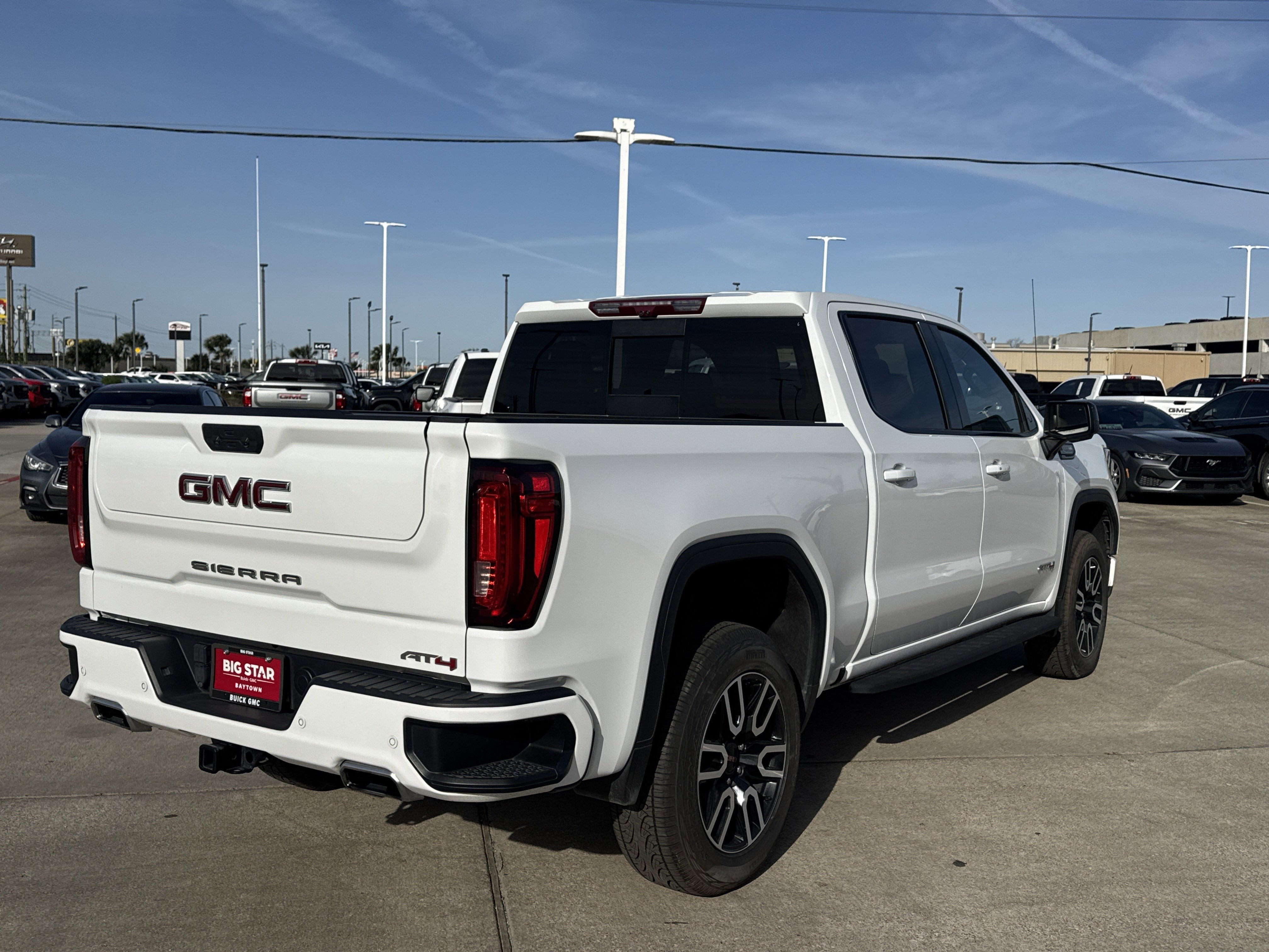 Used 2024 GMC Sierra 1500 AT4 w/ Technology Package image 13