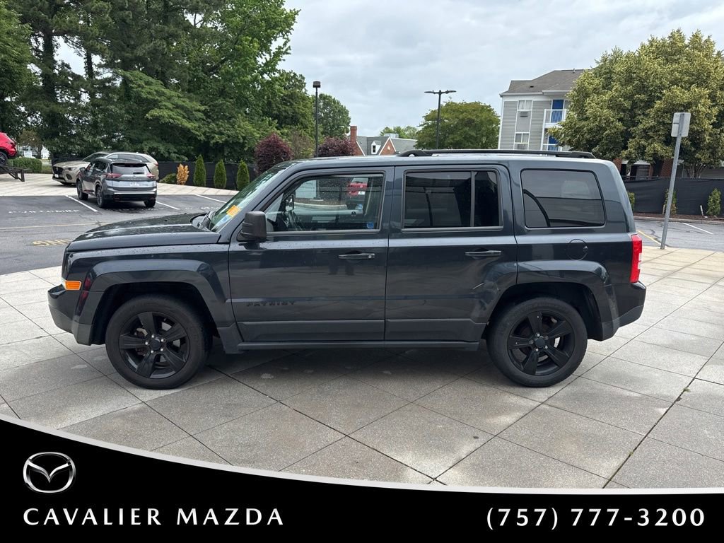 Used 2014 Jeep Patriot Sport w/ Power Value Group FWD image 4