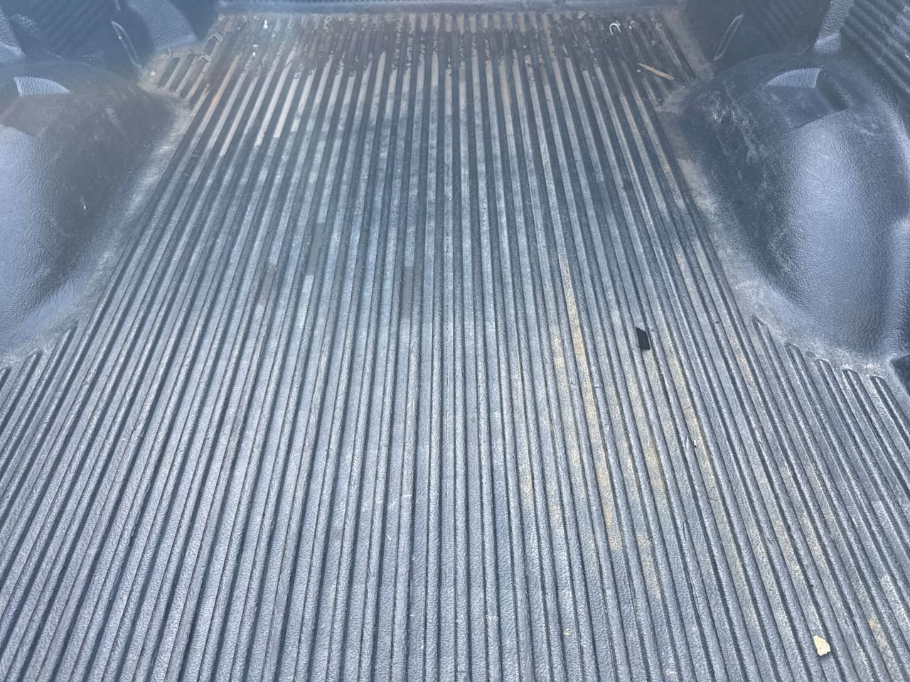 Used 2018 Chevrolet Colorado W/T image 11