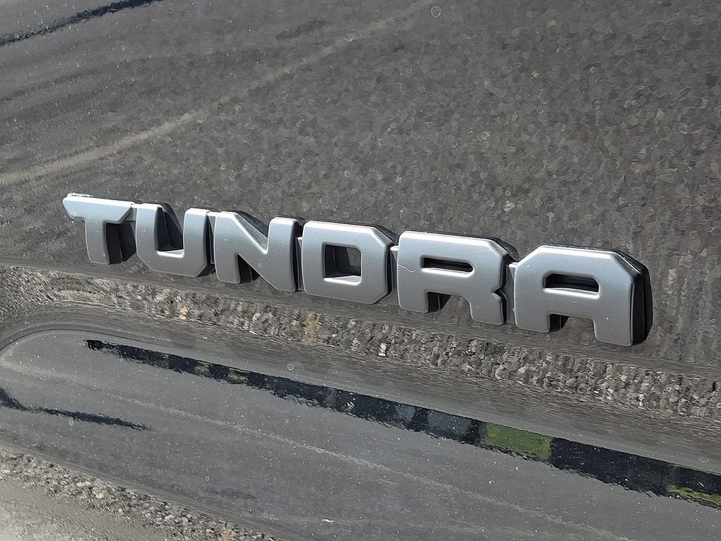 Used 2023 Toyota Tundra Limited AWD/4WD image 32