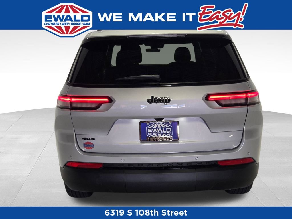 New 2025 Jeep Grand Cherokee L Altitude image 19