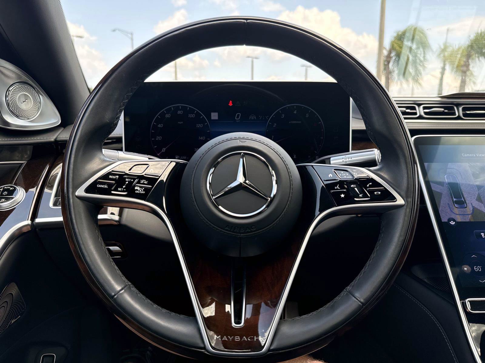 Certified 2024 Mercedes-Benz Maybach S 680 4MATIC image 29