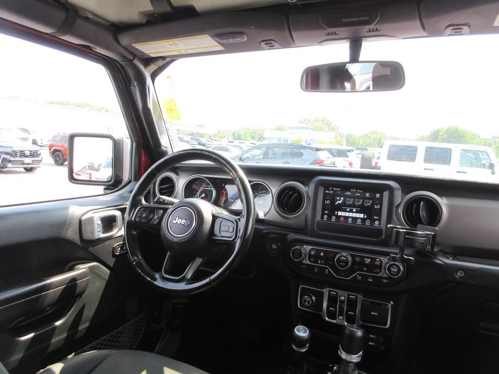 Used 2021 Jeep Gladiator Sport AWD/4WD image 24