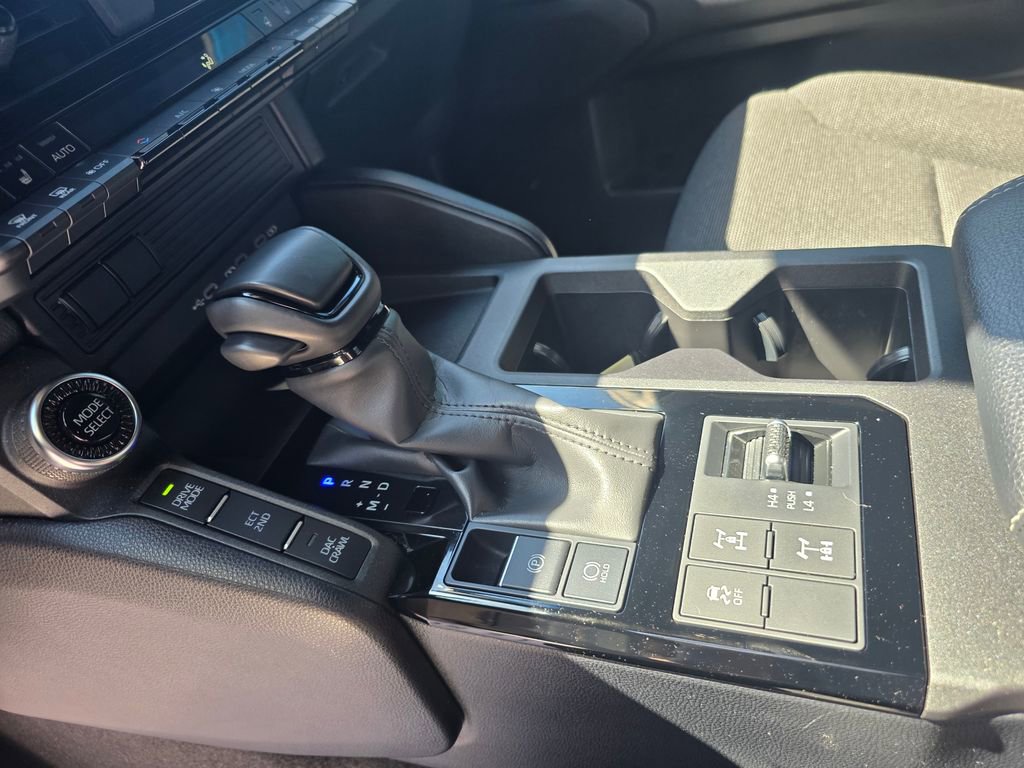 Used 2025 Toyota Land Cruiser 1958 image 17