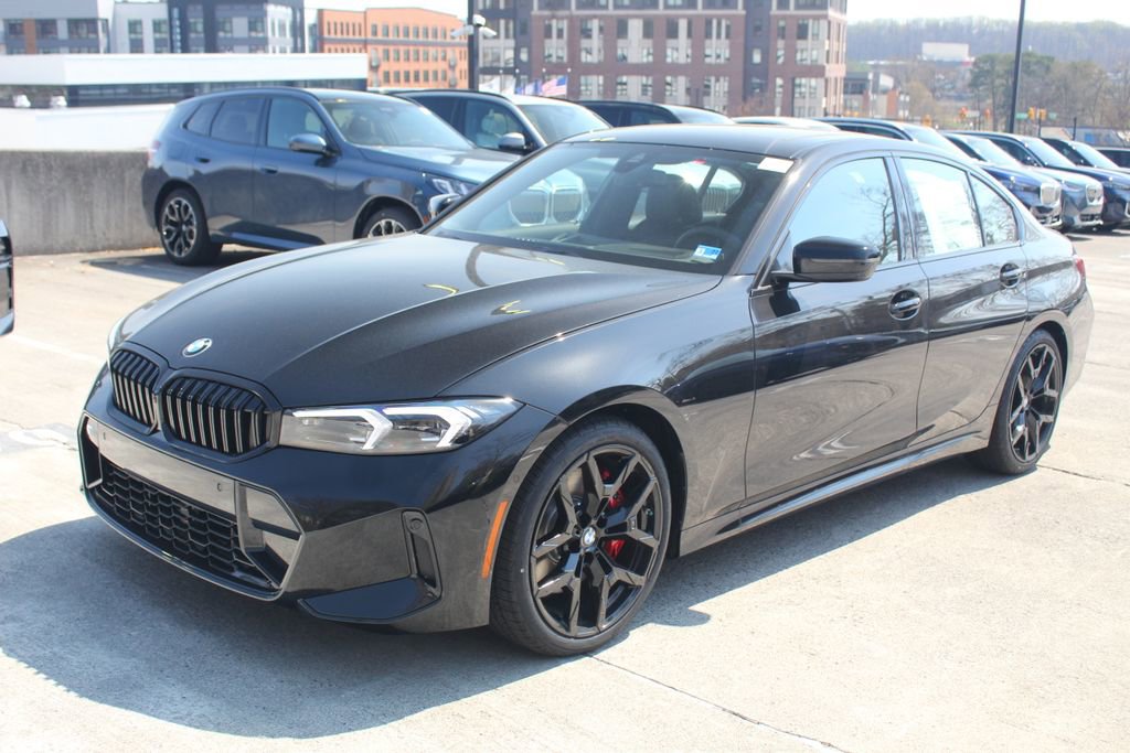 New 2026 BMW 330i Sedan w/ M Sport Package image 4