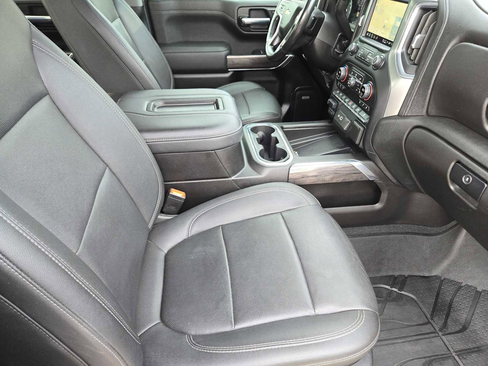 Used 2021 Chevrolet Silverado 1500 LTZ w/ LTZ Premium Package image 15