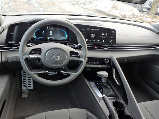 New 2026 Hyundai Elantra Sport image 7