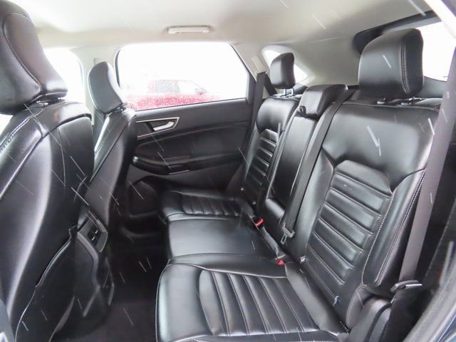 Used 2023 Ford Edge SEL image 21