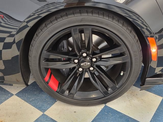 Used 2023 Chevrolet Camaro SS w/ Redline Edition RWD image 9