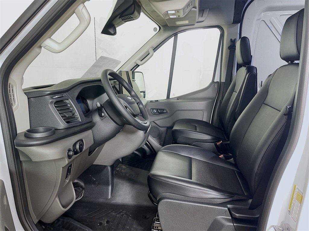 New 2026 Ford Transit 250 148 Medium Roof Extended AWD image 8