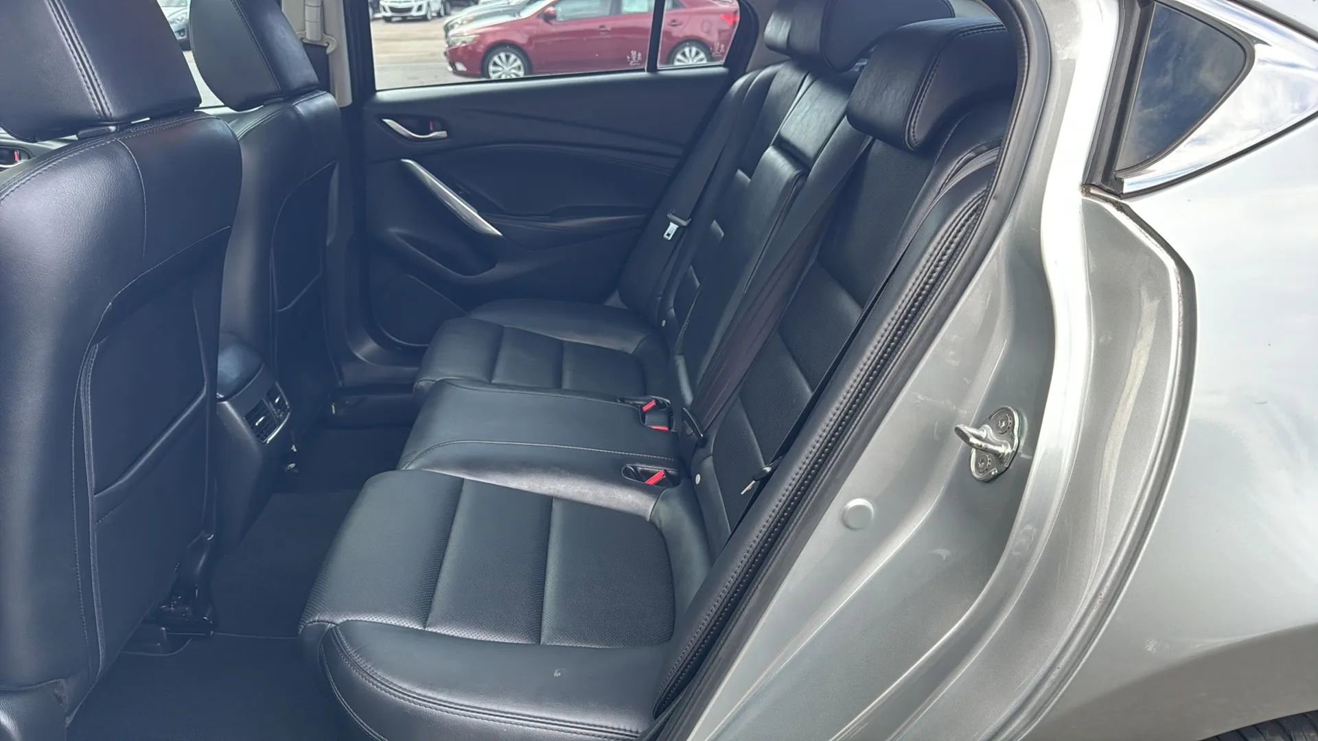 Used 2016 MAZDA MAZDA6 Touring w/ Touring Technology Package image 11