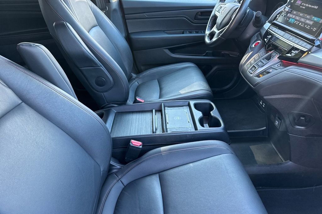Certified 2025 Honda Odyssey Sport-L image 18