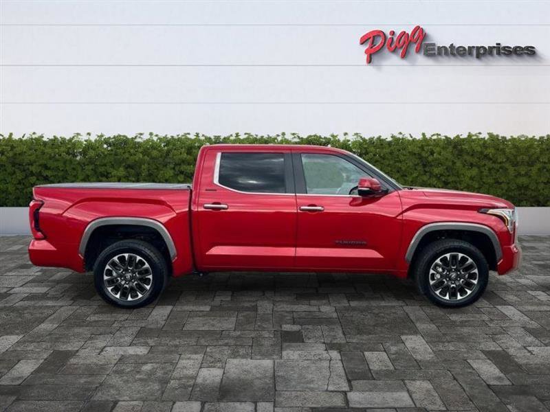 Used 2025 Toyota Tundra Limited AWD/4WD image 8