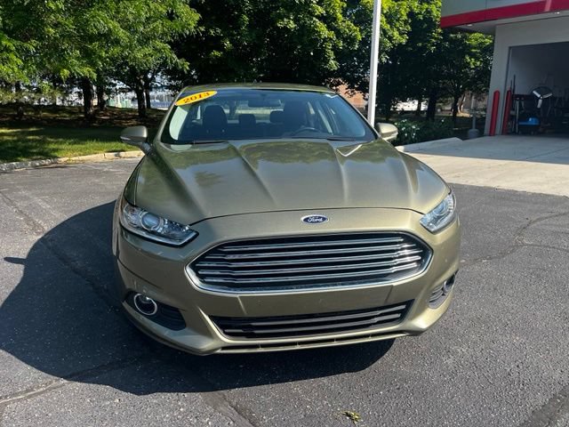 Used 2013 Ford Fusion SE FWD image 8