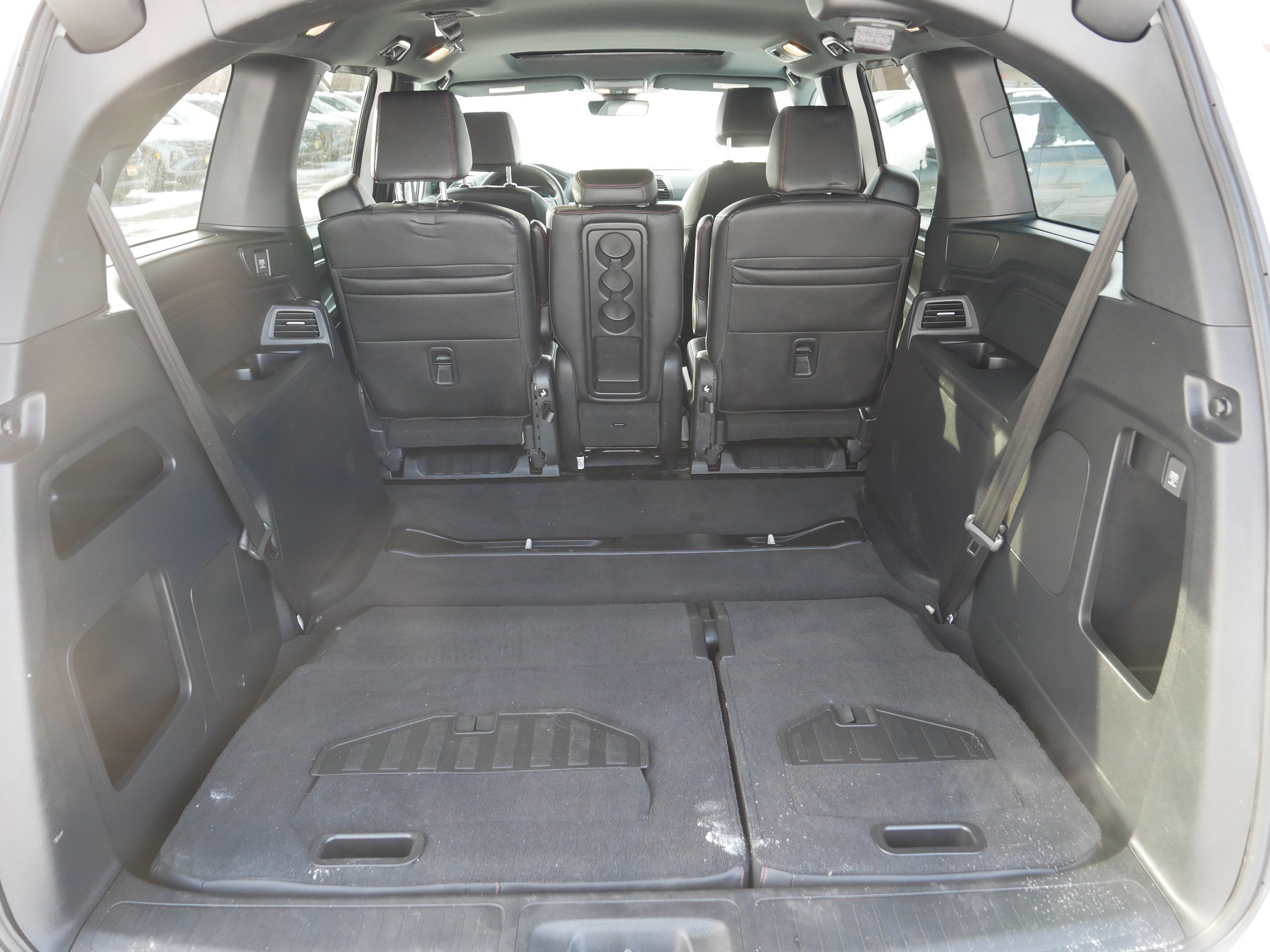 Used 2024 Honda Odyssey Sport image 18