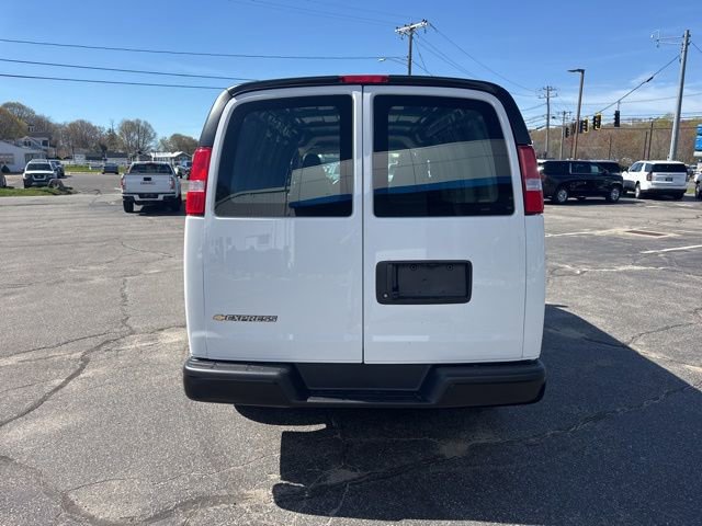 New 2026 Chevrolet Express 2500 RWD image 6