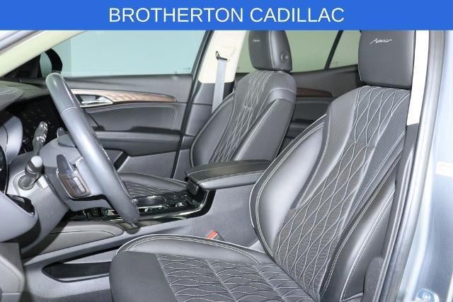 Used 2022 Buick Envision Avenir w/ Technology Package II AWD/4WD image 21