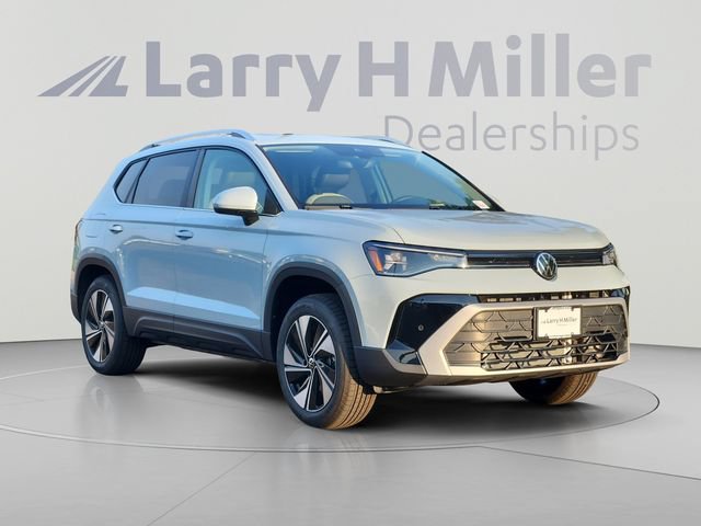 New 2026 Volkswagen Taos SE AWD/4WD image 7