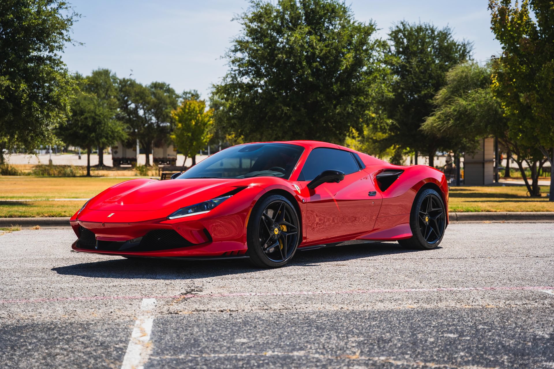 Used 2021 Ferrari F8 Tributo RWD image 6