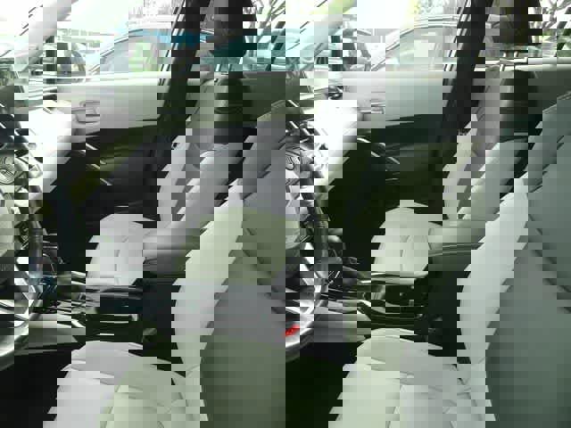 Used 2023 Toyota Corolla Cross XLE w/ Convenience Package image 8