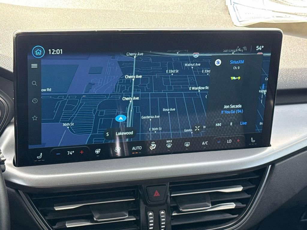 Used 2025 Ford Escape SE image 17