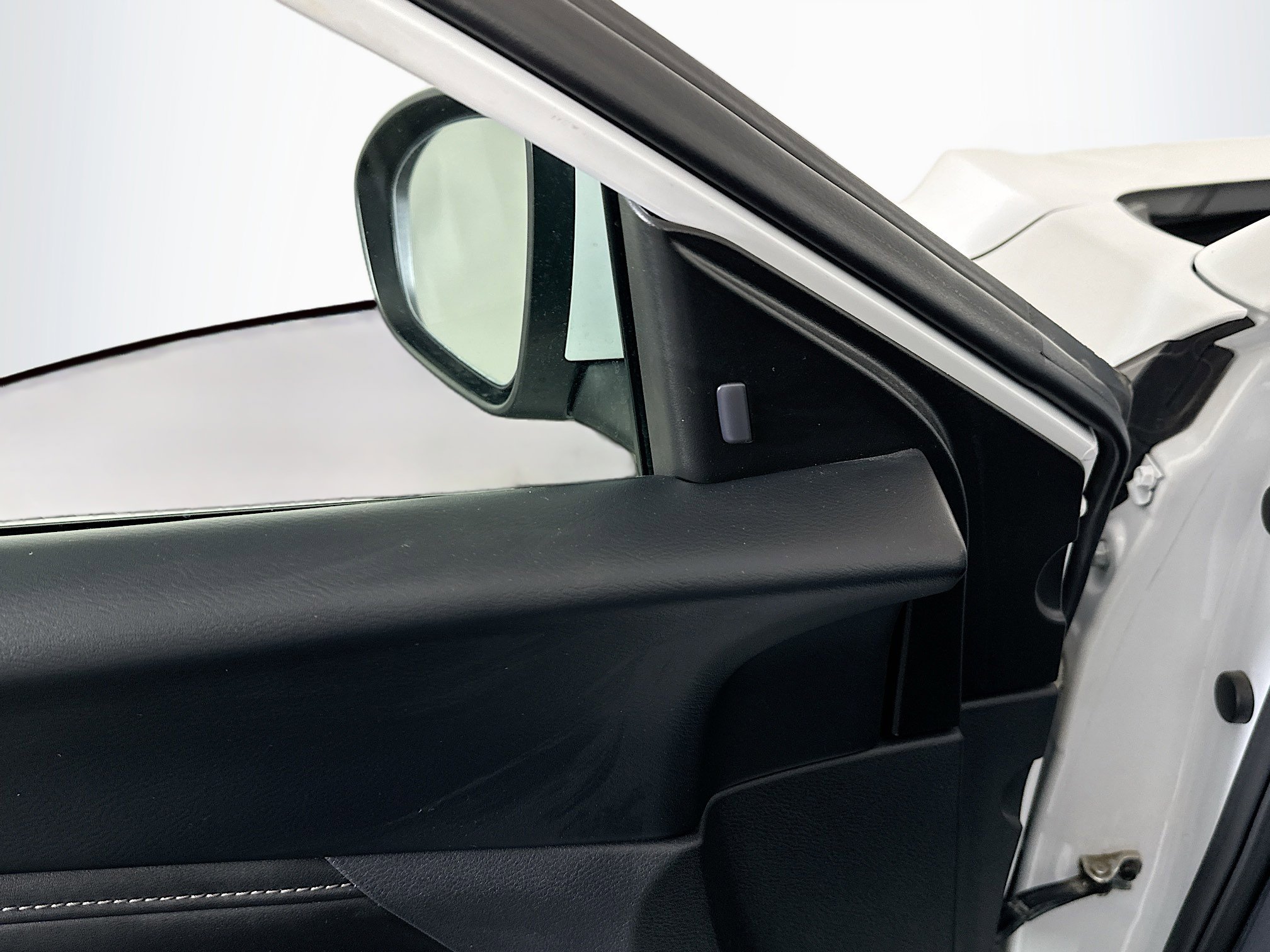 Used 2024 Nissan Sentra SV image 16