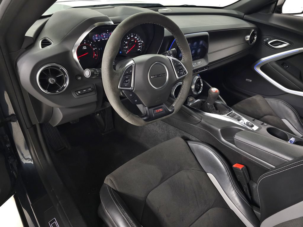 Used 2023 Chevrolet Camaro SS RWD image 15