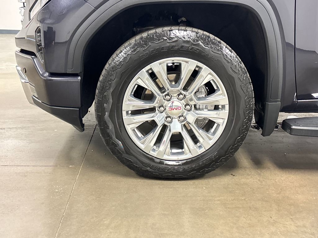Used 2024 GMC Sierra 1500 Denali image 9