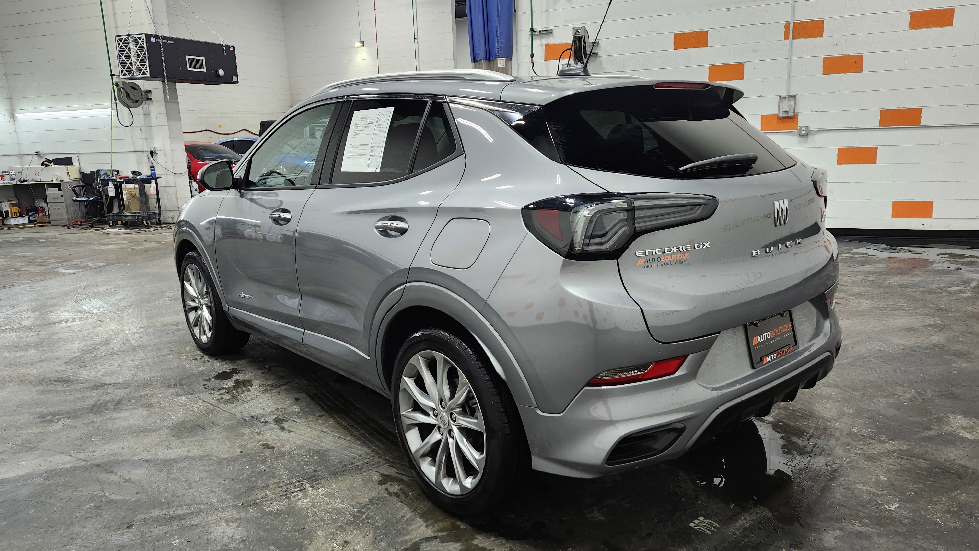 Used 2024 Buick Encore GX Avenir w/ Avenir Convenience Package image 14