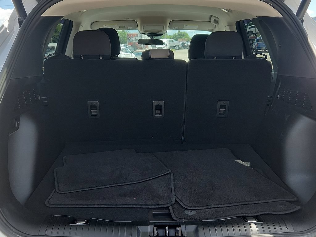 Used 2022 Ford Escape SE w/ Convenience Package FWD image 22
