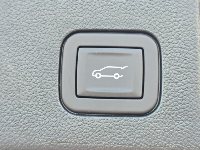 New 2027 GMC Terrain Elevation w/ Elevation Premium Package AWD/4WD image 19