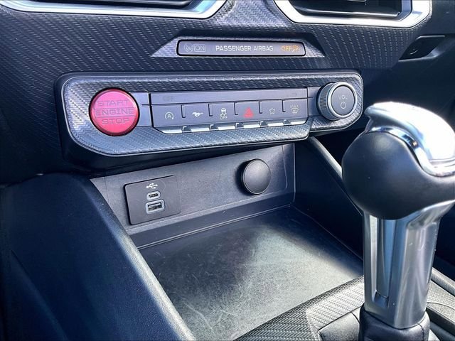 Used 2025 Ford Mustang Premium RWD image 27