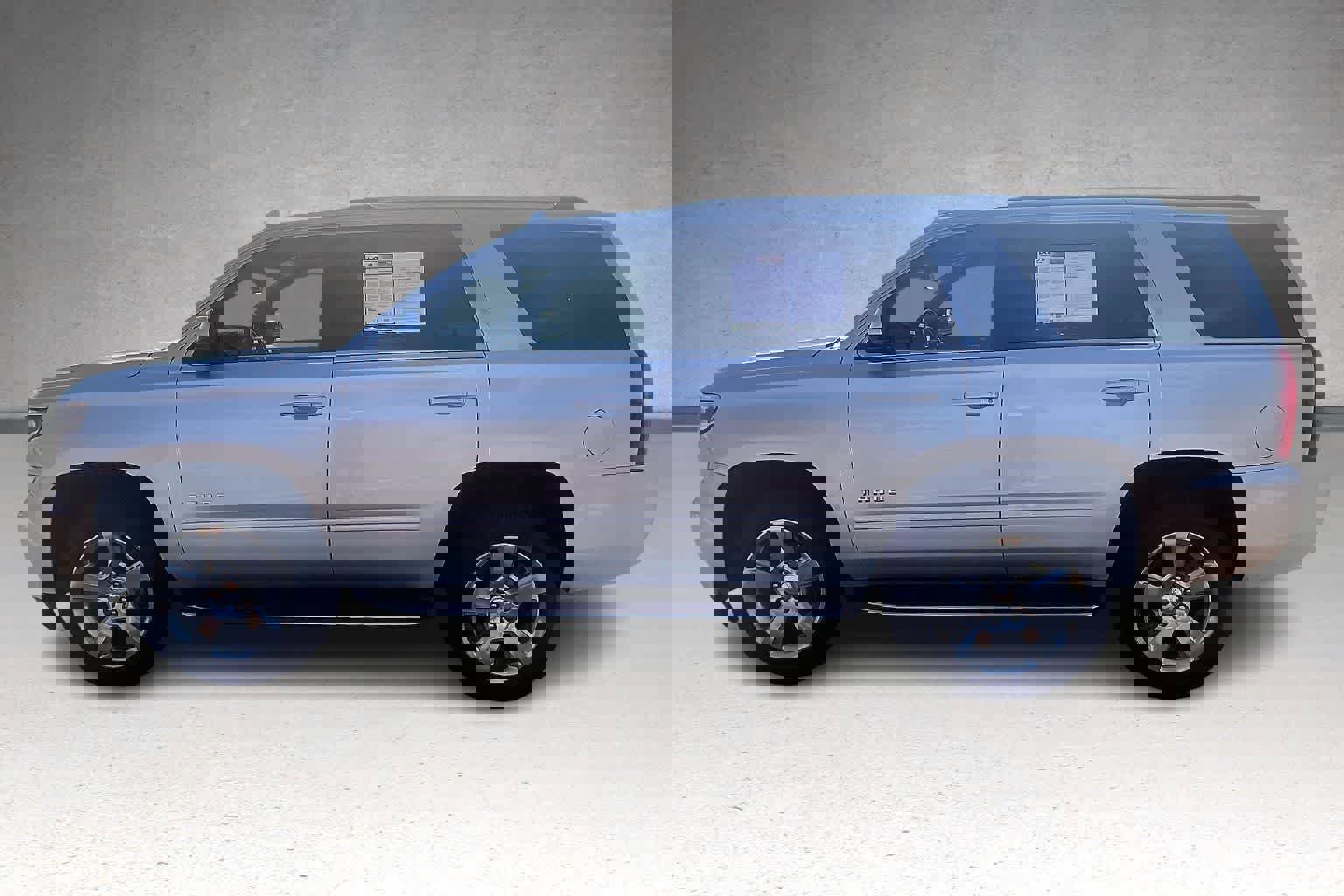 Used 2019 Chevrolet Tahoe Premier image 3