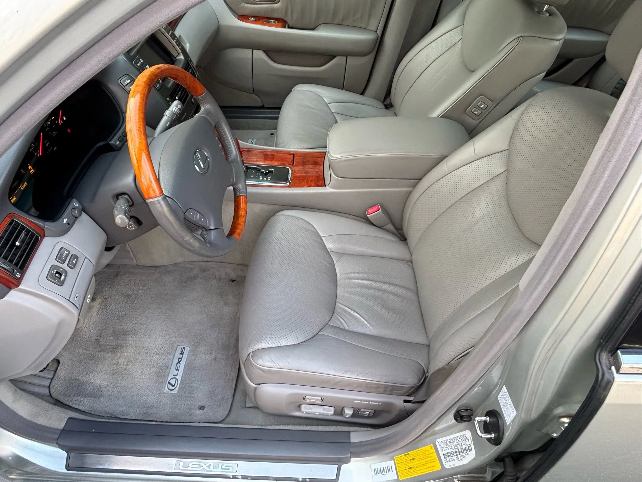 Used 2003 Lexus LS 430 image 16