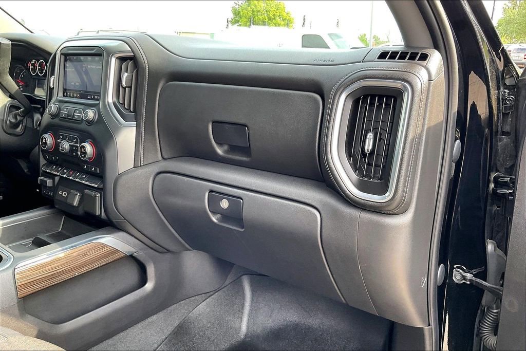 Used 2019 Chevrolet Silverado 1500 LT Trail Boss AWD/4WD image 22