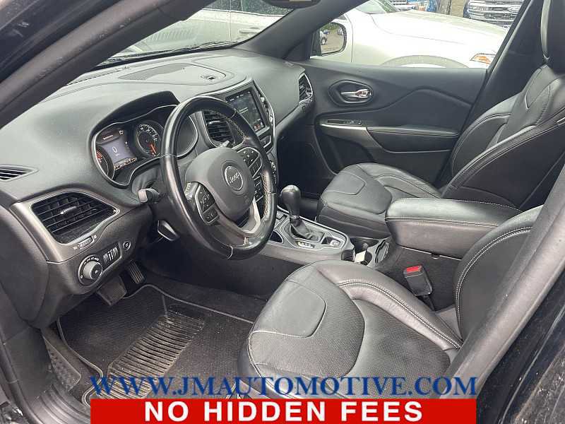 Used 2021 Jeep Cherokee Latitude Lux 80th Anniv w/ Quick Order Package 26U 80TH FWD image 2