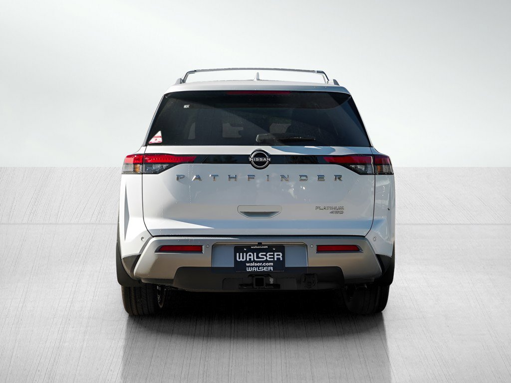 New 2025 Nissan Pathfinder Platinum image 5