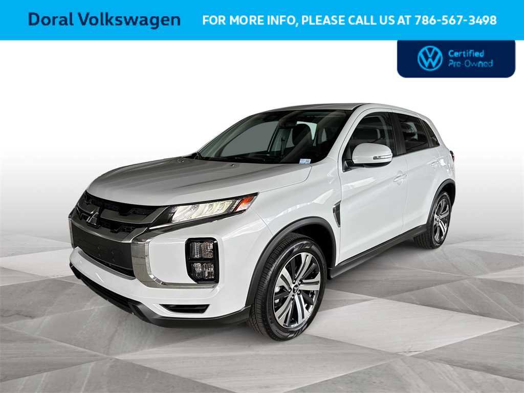 Used 2025 Mitsubishi Outlander Sport SE image 4