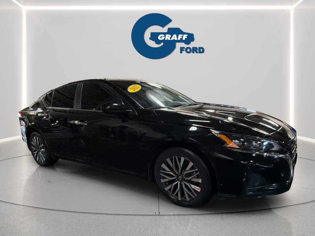 Used 2023 Nissan Altima 2.5 SV w/ SV Premium Package image 10