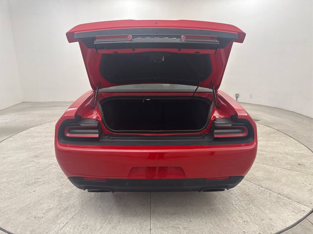 Used 2019 Dodge Challenger R/T RWD image 27