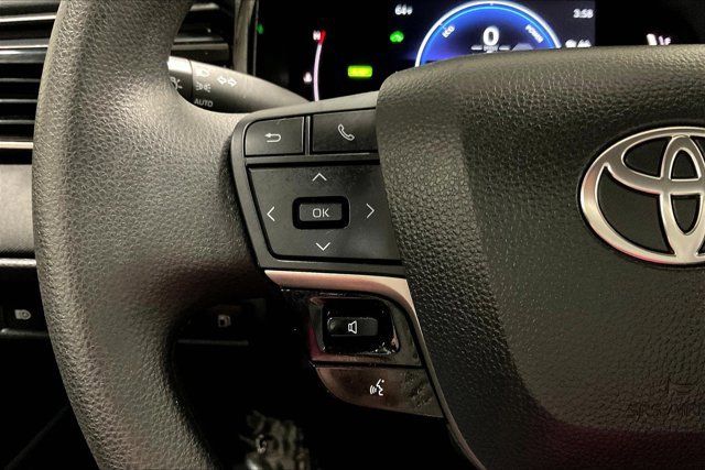 Certified 2025 Toyota Camry LE FWD image 19