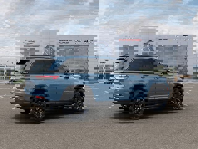 New 2026 Jeep Grand Cherokee Limited image 4