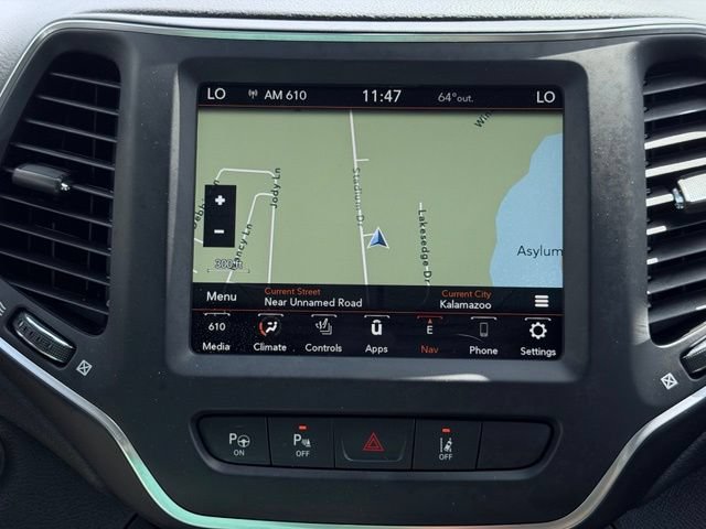 Certified 2023 Jeep Cherokee Altitude Lux w/ Lux Elite Package AWD/4WD image 42