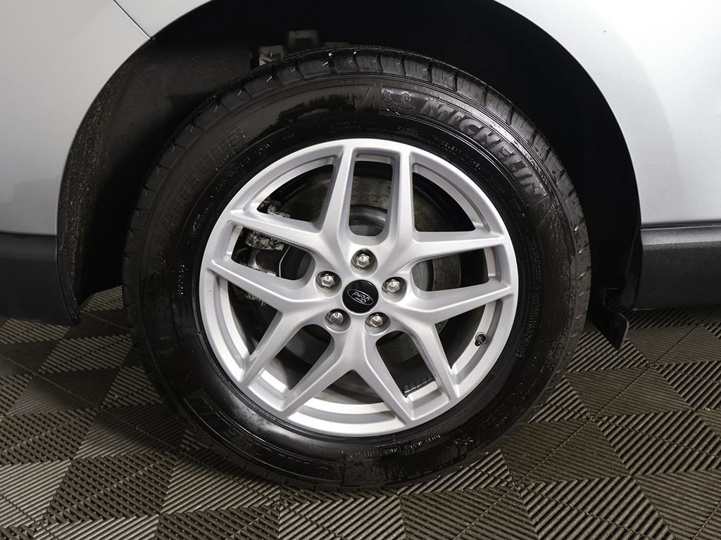 Used 2024 Ford Edge SEL w/ Convenience Package image 18