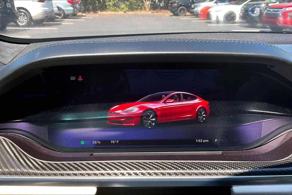 Used 2022 Tesla Model S Plaid image 13
