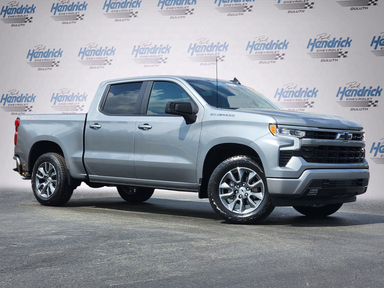 Used 2025 Chevrolet Silverado 1500 RST w/ Protection Package image 2