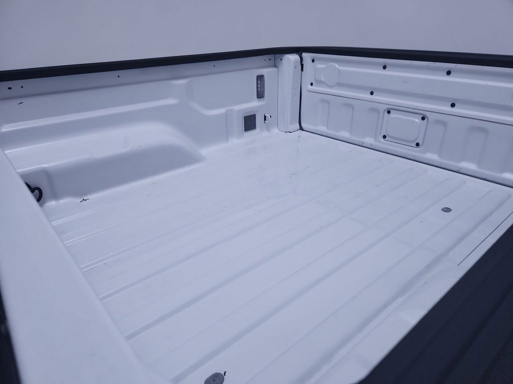 Used 2023 Jeep Gladiator Sport AWD/4WD image 23